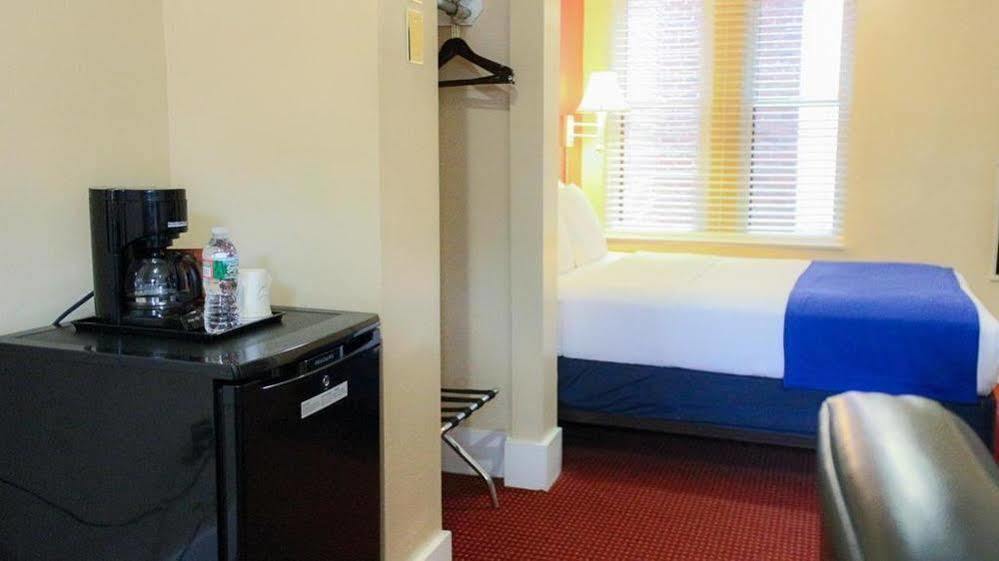 Found Hotel Boston Common Экстерьер фото
