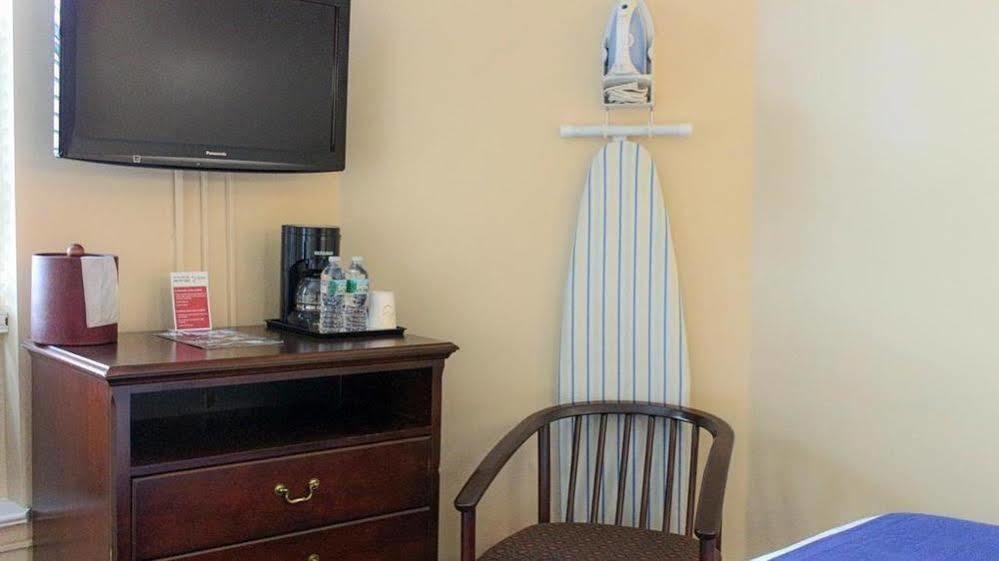Found Hotel Boston Common Экстерьер фото